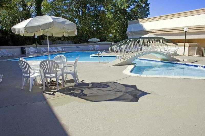 Clarion Pointe Morrow - Atlanta South Hotel Facilities photo